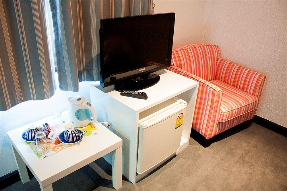 Justbeds Hotel Bangkok Buitenkant foto