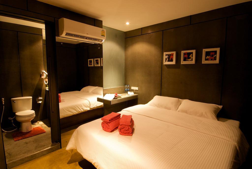 Justbeds Hotel Bangkok Buitenkant foto