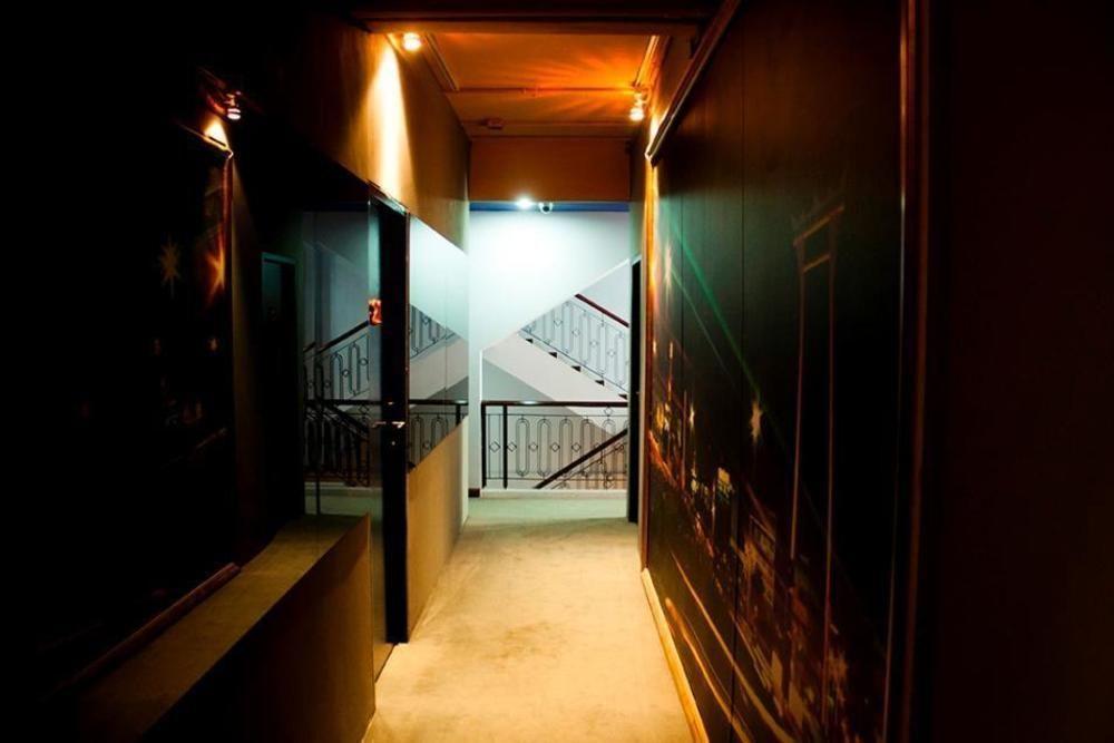 Justbeds Hotel Bangkok Buitenkant foto