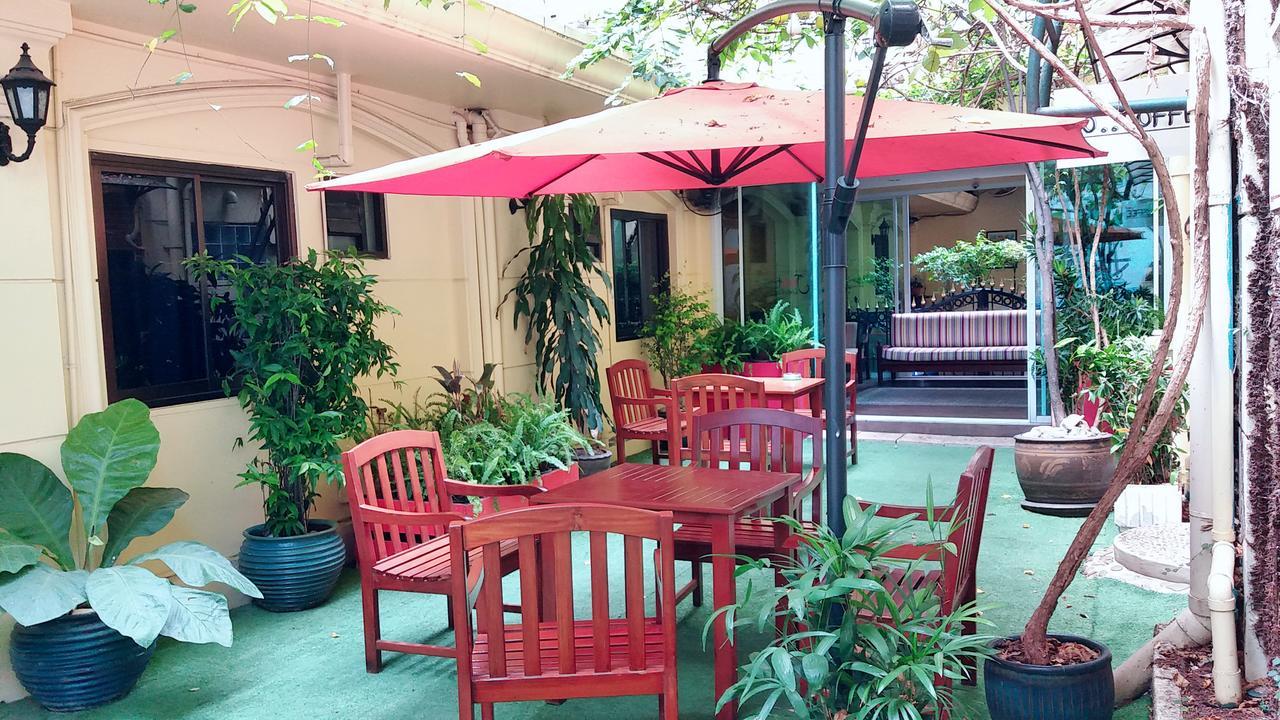 Justbeds Hotel Bangkok Buitenkant foto