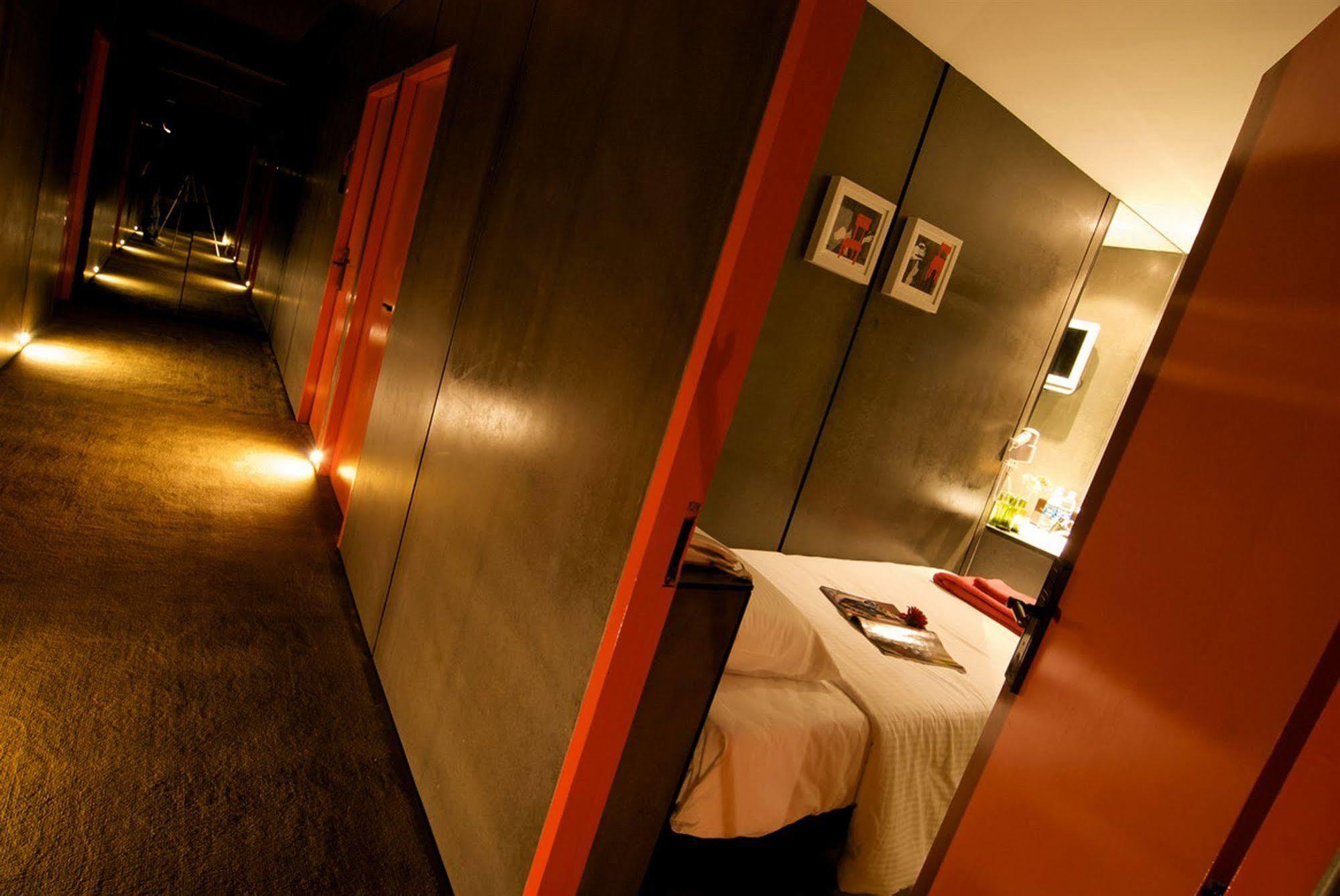Justbeds Hotel Bangkok Buitenkant foto